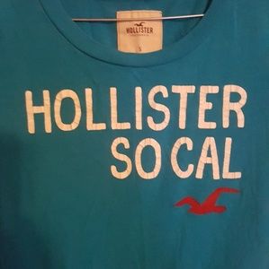 Hollister tee